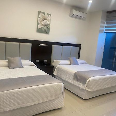 Hotel Innova ตาริฮา ภายนอก รูปภาพ