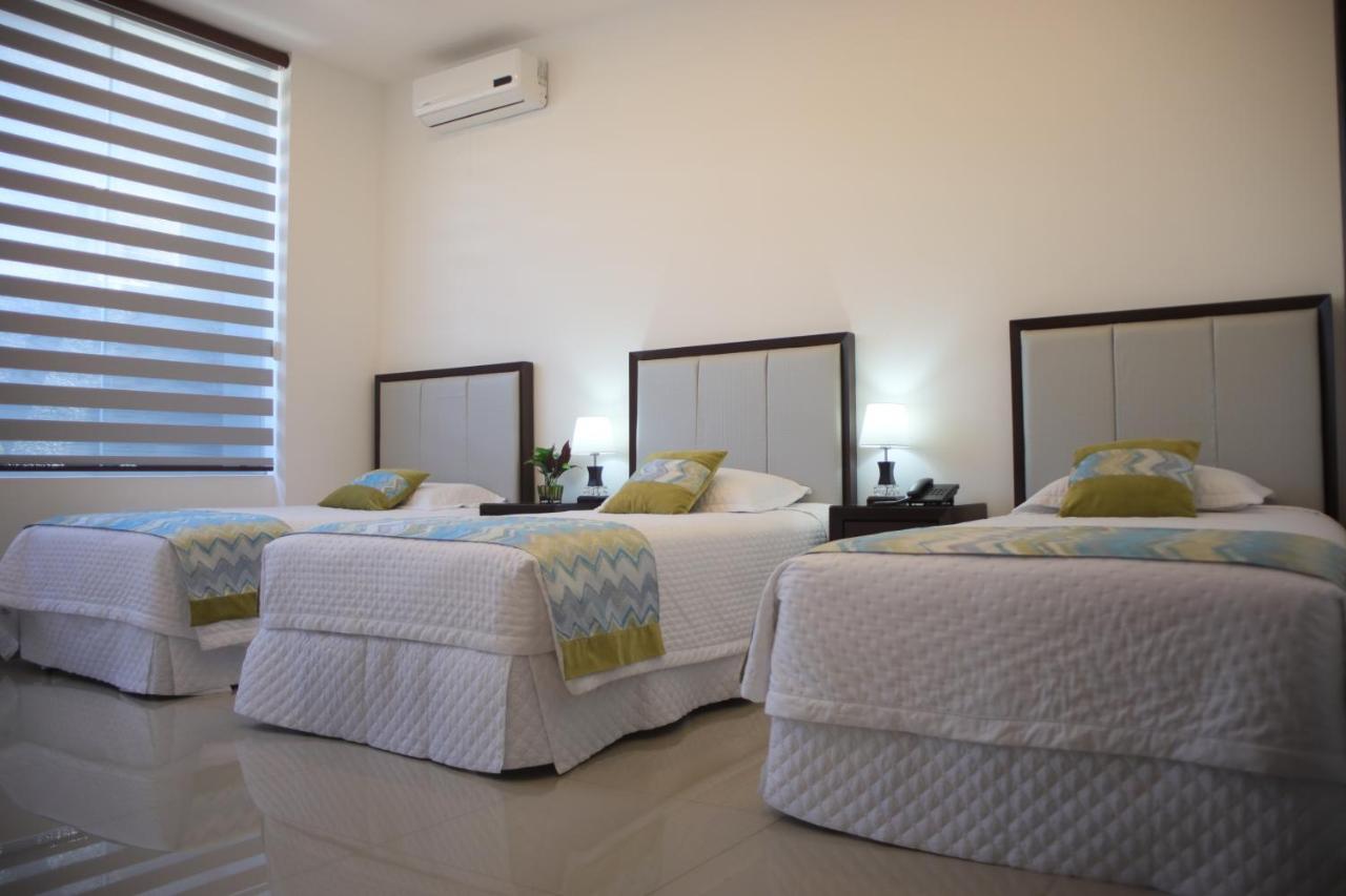 Hotel Innova ตาริฮา ภายนอก รูปภาพ