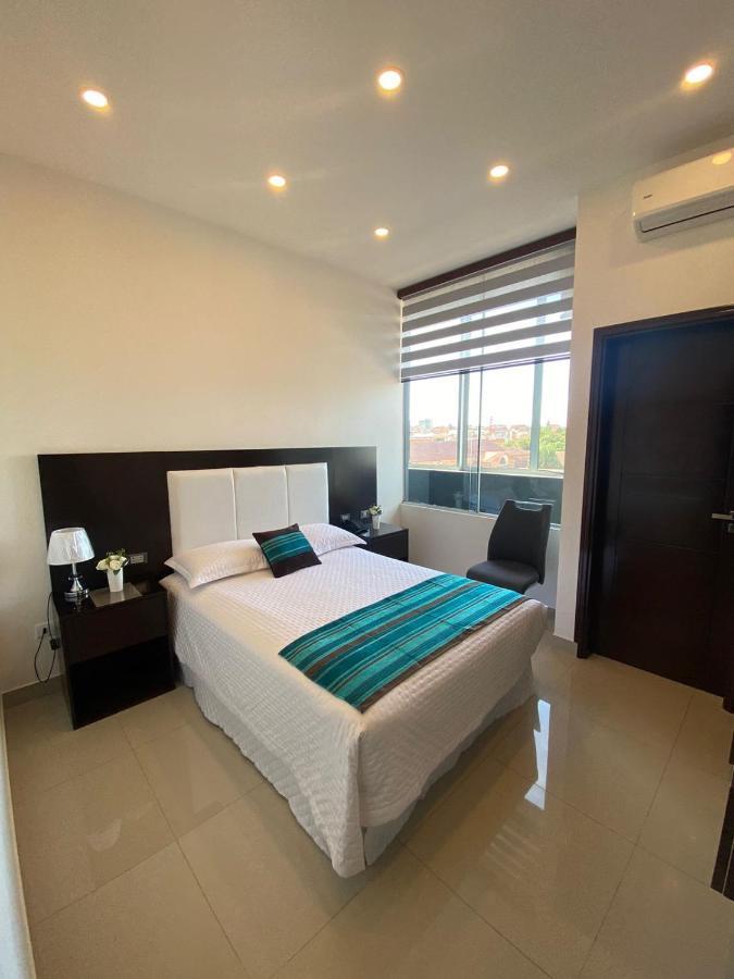 Hotel Innova ตาริฮา ภายนอก รูปภาพ