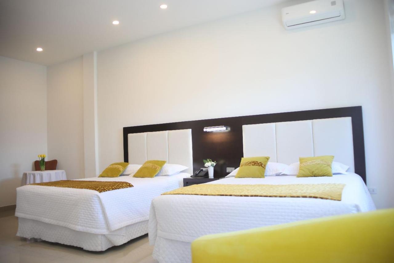 Hotel Innova ตาริฮา ภายนอก รูปภาพ
